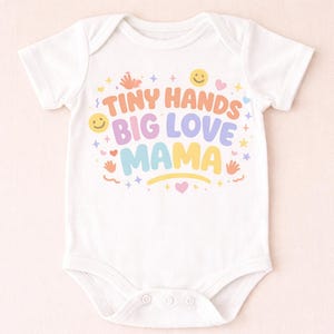 Petites mains grand amour SVG, cache-couche pour bébé Design PNG, fichier Cricut cadeau maman