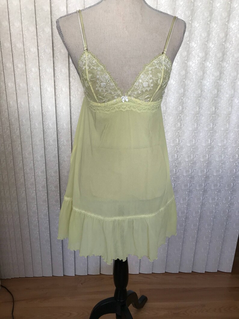 Victoria /'s Secret Lime Shade Teddy Medium