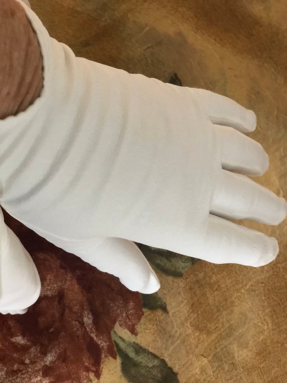 White Nylon Gloves, 6-6 1/2, West Germany
