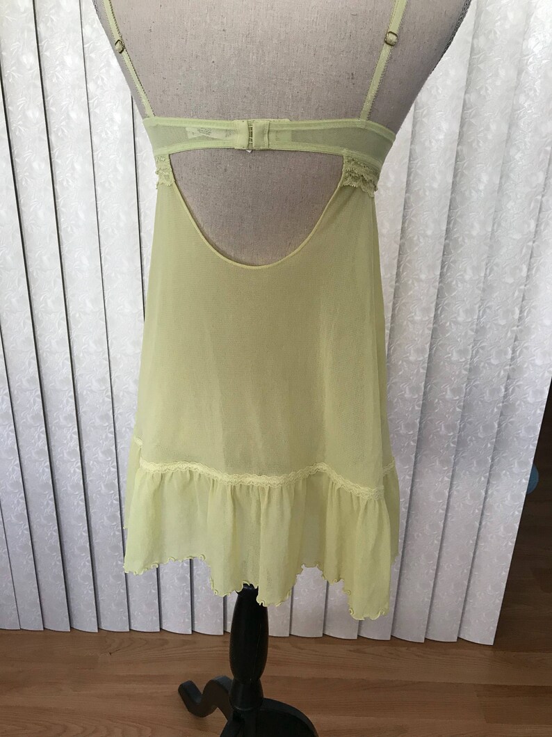 Victoria /'s Secret Lime Shade Teddy Medium