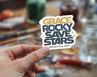 Grace Rocky Save Stars sticker, project Hail Mary geïnspireerd, sci-fi boeksticker, ruimtelezer cadeau, leesgrage laptopsticker, citaat verbazen