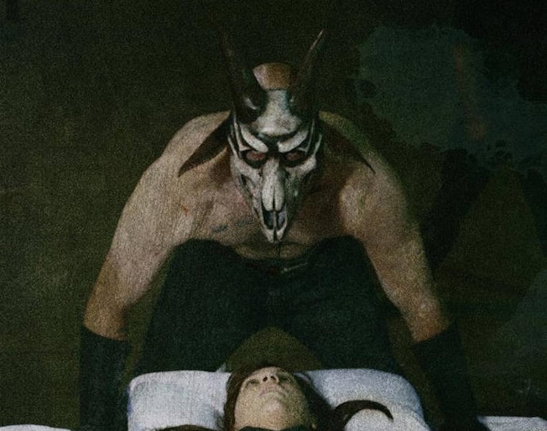 Goat skull Halloween mask image 5