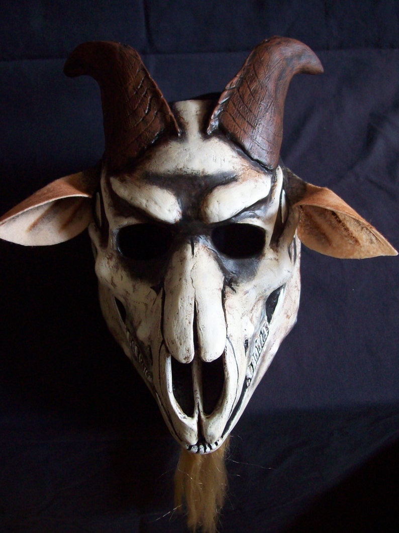 Goat skull Halloween mask image 3
