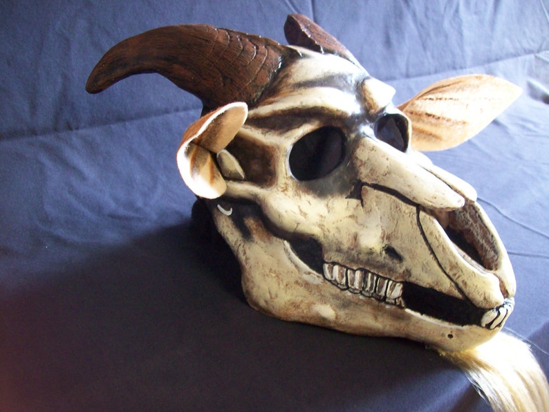 Goat skull Halloween mask image 1