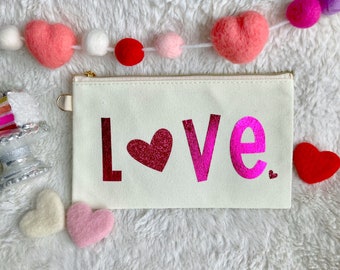 Love Pouch, Gift Pouch, Makeup Bag, Valentine, Valentine's, LOVE, Heart