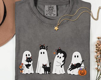 Comfort Colors Cute Halloween Ghost Cats Shirt, Black Cat Ghost Graphic Tee, Spooky Cute Pumpkin Trick Or Treat Halloween Gift For Cat Lover