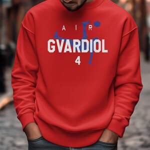Air Gvardiol #4 Animated Style Soccer Graphic Tee, 2026 World USA Tournament Inspired, Croatia Star Player Football Gift Unisex T-Shirt Bild 7