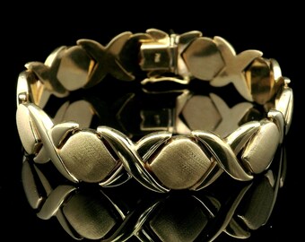 XO Bracelet.  14k Yellow Gold.