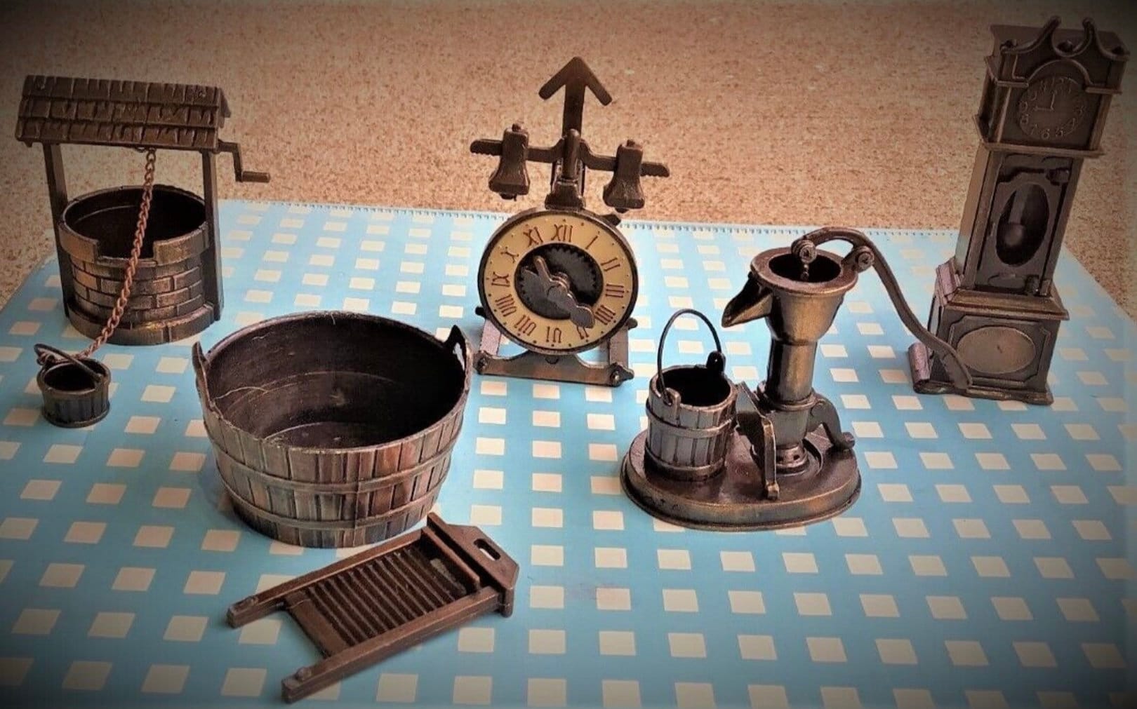 VTG Holly Hobbie Die Cast Metal Miniatures 6 Pieces Durham American