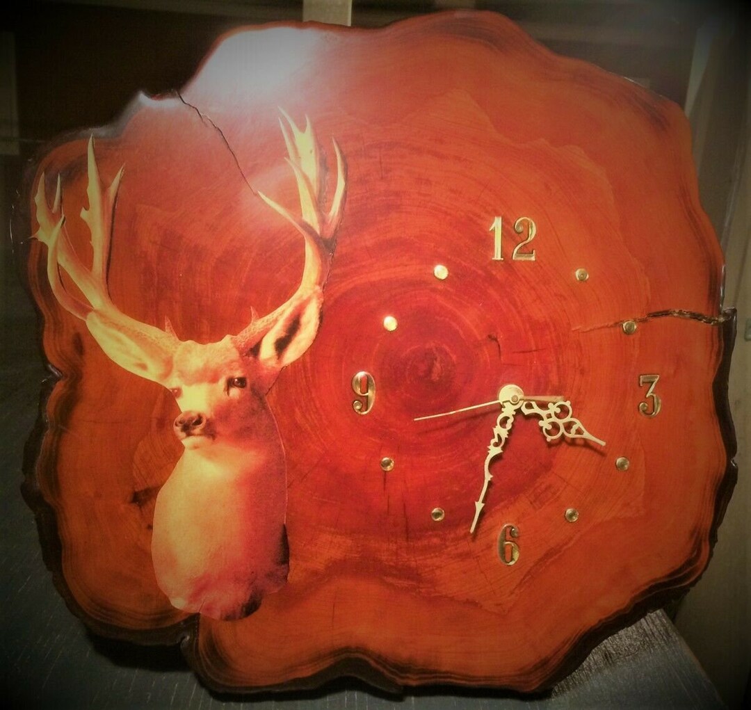 Vintage Wisconsin Tree Deer Clock by B&B Promotions, Fond Du Lac, Live