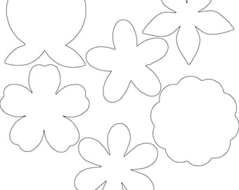 Può includere: Un set di sei forme di fiori vuote, perfette per l'artigianato. Le forme includono un grande fiore rotondo, un fiore rotondo più piccolo, un fiore a cinque petali, un fiore a sei petali, un fiore a sette petali e un fiore a otto petali.