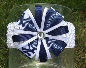 New York Yankees Headband Hair Bow Yankees Baseball Girl Yankees Ribbon Bow Yankees newborn girl (Baby/child/adult)