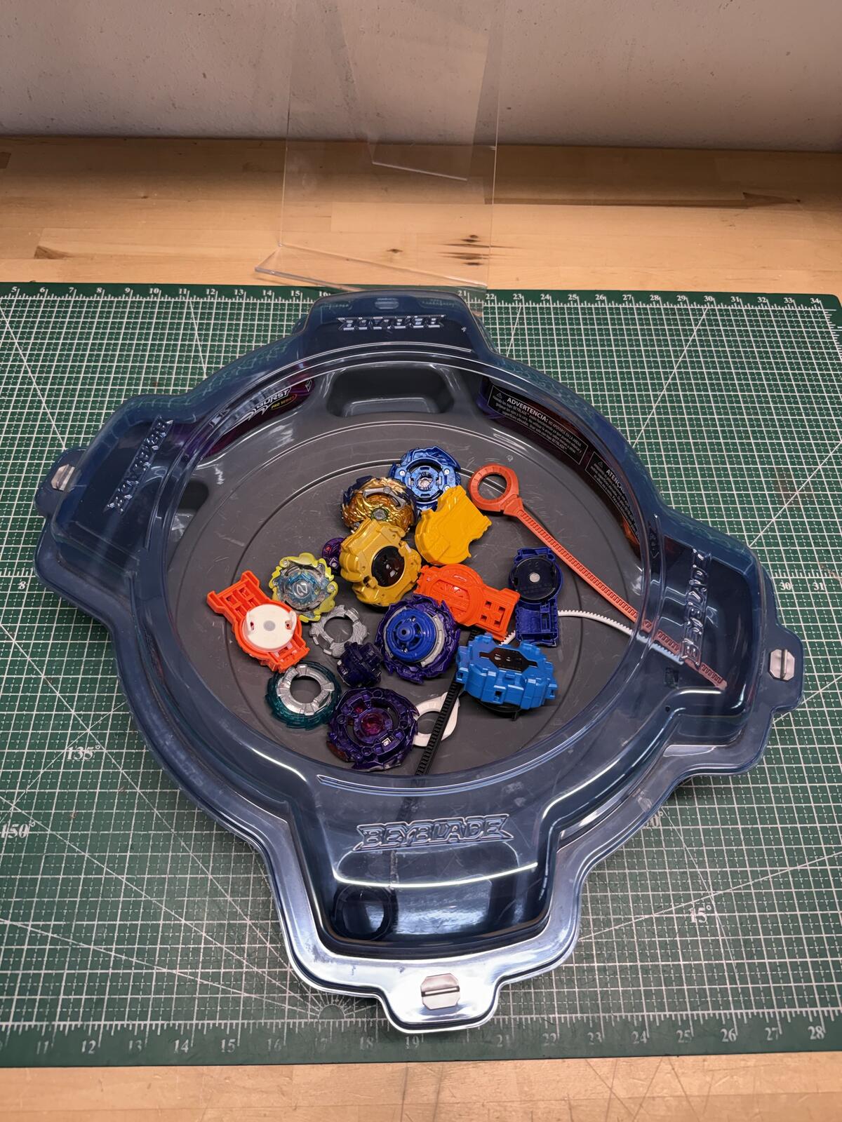 Beyblade x display case - Etsy 日本