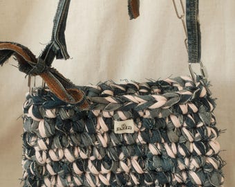 Denim bag | Crochet bag | Handmade shoulder bag made from recycled jeans | Handmade unique piece