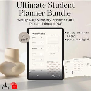 Könnte beinhalten: Digitales Studentenplaner-Bundle mit Wochen-, Tages- und Monatsplanern sowie einem Gewohnheitstracker. Das Bild zeigt ein Tablet mit einem Wochenplaner-Layout, zusätzlichen Planerseiten und einer dekorativen Vase. Text enthält "Ultimate Student Planner Bundle".