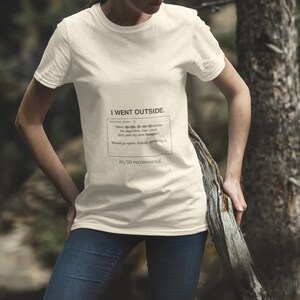 Maglietta con scritta "Sono uscito" / umorismo da introverso, design minimalista