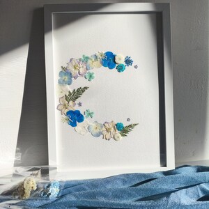Pressed Flower Frame 20x30 cm | moon / crescent | Blue Botanical Wall Art | Real Dried Flowers | Handmade Floral Frame | Unique Nature Decor