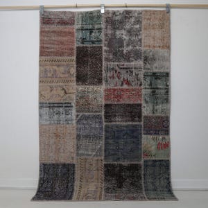 Tapete turco vintage de patchwork, 1,24 m x 1,96 m, multicolorido, feito à mão.