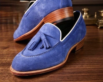 Mocassins bleu ciel faits main pour hommes en daim : chaussures de ville pour hommes.