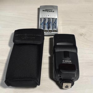 Canon Speedlite 430EX II Blitzgerät in einwandfreiem Zustand. Vollständig getestet und ausgelöst.