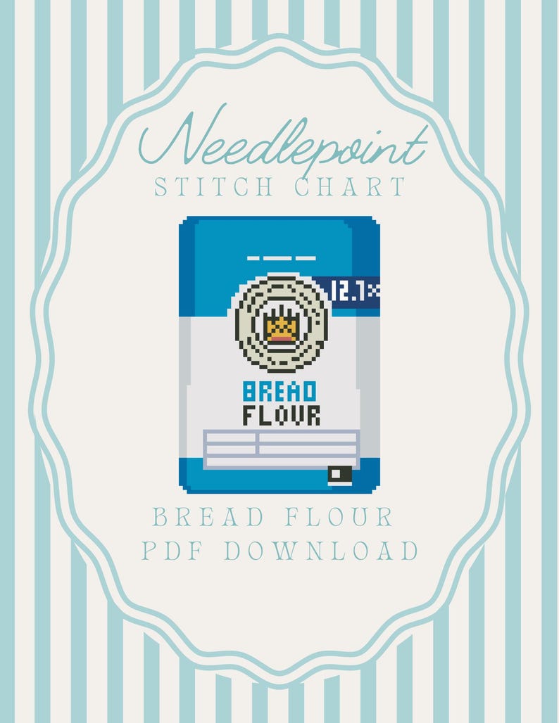 K&ouml;nnte beinhalten: Ein digitales Kreuzstichmuster mit einem pixeligen Design einer Brotmehlpackung. Die Packung ist blau und wei&szlig; mit den Worten "Bread Flour" und "12.1". Die Worte "Needlepoint Stitch Chart" und "PDF Download" sind ebenfalls vorhanden.