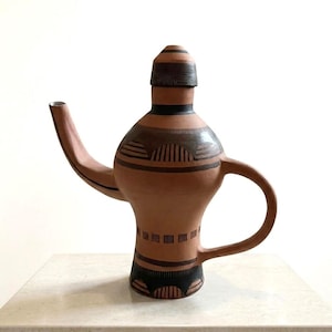 Sculptural Elephant Teapot with Integrated Strainer – Large Terracotta Tea Brewer – Unique Zoomorphic Studio Pottery