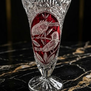 Vetro di cristallo Hofbauer Byrdes – Vintage Germania Ovest, vetro tagliato con effetto rubino, motivo a uccelli