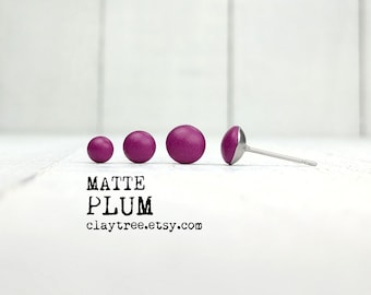 Oorknopjes mat pruim - paars - eenvoudige stekers - hypoallergeen - kleine oorbellen - polymeerklei - 4 mm 5 mm 6 mm cirkel - roestvrij staal