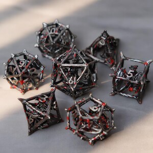 Bloodstained Hollow Flying Dragon Metal Dice Set, Blood Splash Gothic DND Dice, Polyhedral RPG Dice, Unique Horror Dice for Dungeons&Dragons