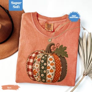 Comfort Colors® Faux Patchwork Pumpkin Shirt, Pumpkin Season Tshirt, Fall Pumpkin Pattern Shirt Cute Autumn Harvest Tee,Womens Fall Tee Gift