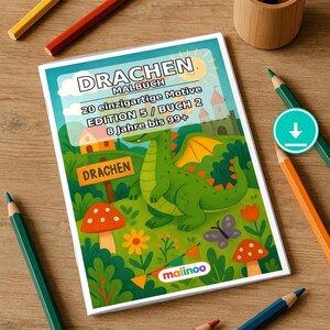 Può includere: Un libro da colorare intitolato DRACHEN MALBUCH con un'illustrazione di un drago verde sulla copertina, circondato da matite colorate. Il testo riporta 20 einzigartige Motive EDITION 5 / BUCH 2 8 Jahre bis 99+ e il logo malinoo.