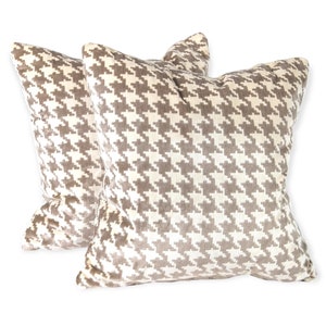 Pair of Pillow Covers in Italian Velvet Houndstooth, Decorative Pillow Covers, Highland Court Textile, 18&quot; x 18&quot;, Gray & White