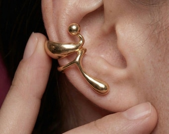 Pendiente de oreja dorado sin perforación, diseño orgánico escultural para cartílago, chapado en oro de 18 quilates, regalo para ella.