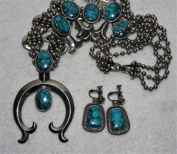 Vintage Goldette Squash Blossom Necklace