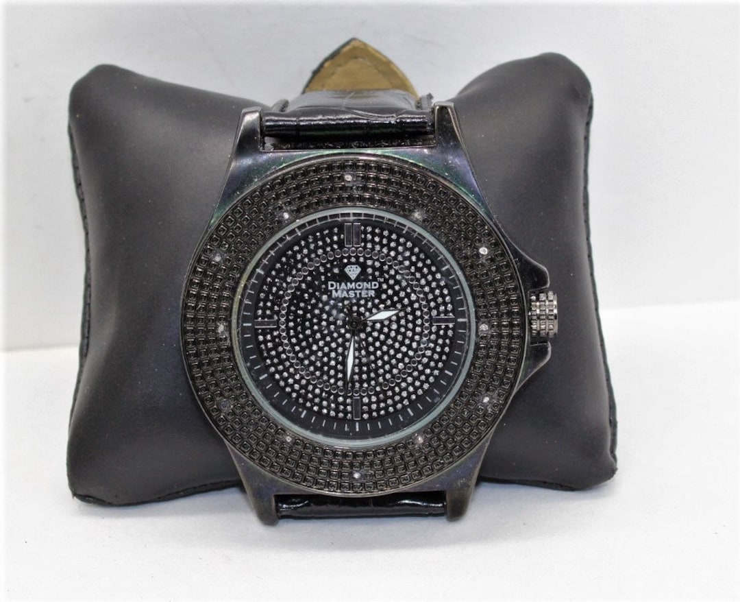Diamond master watch clearance