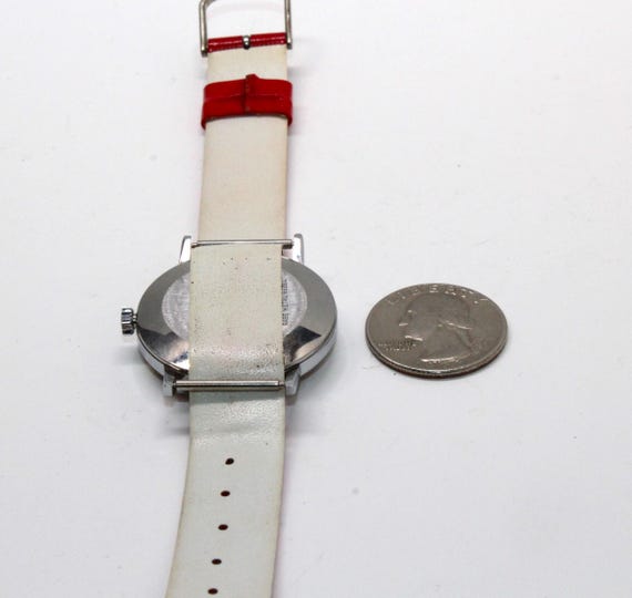 Vintage Swiss Made Ritz Crackers Watch - Gem