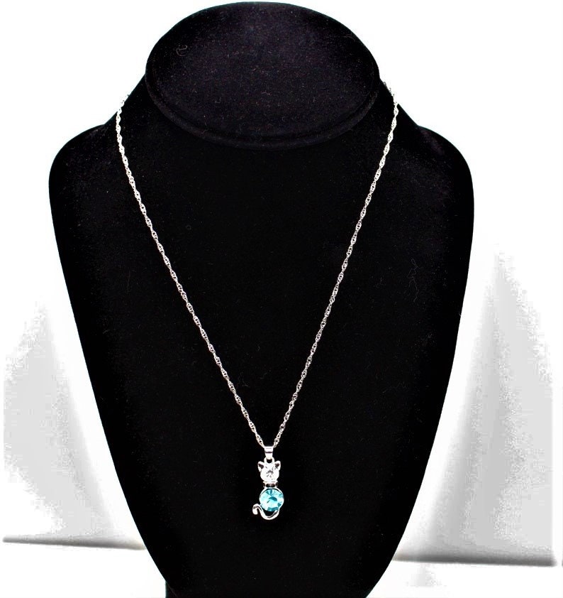 Vintage Silver Tone Rhinestone Cat Necklace