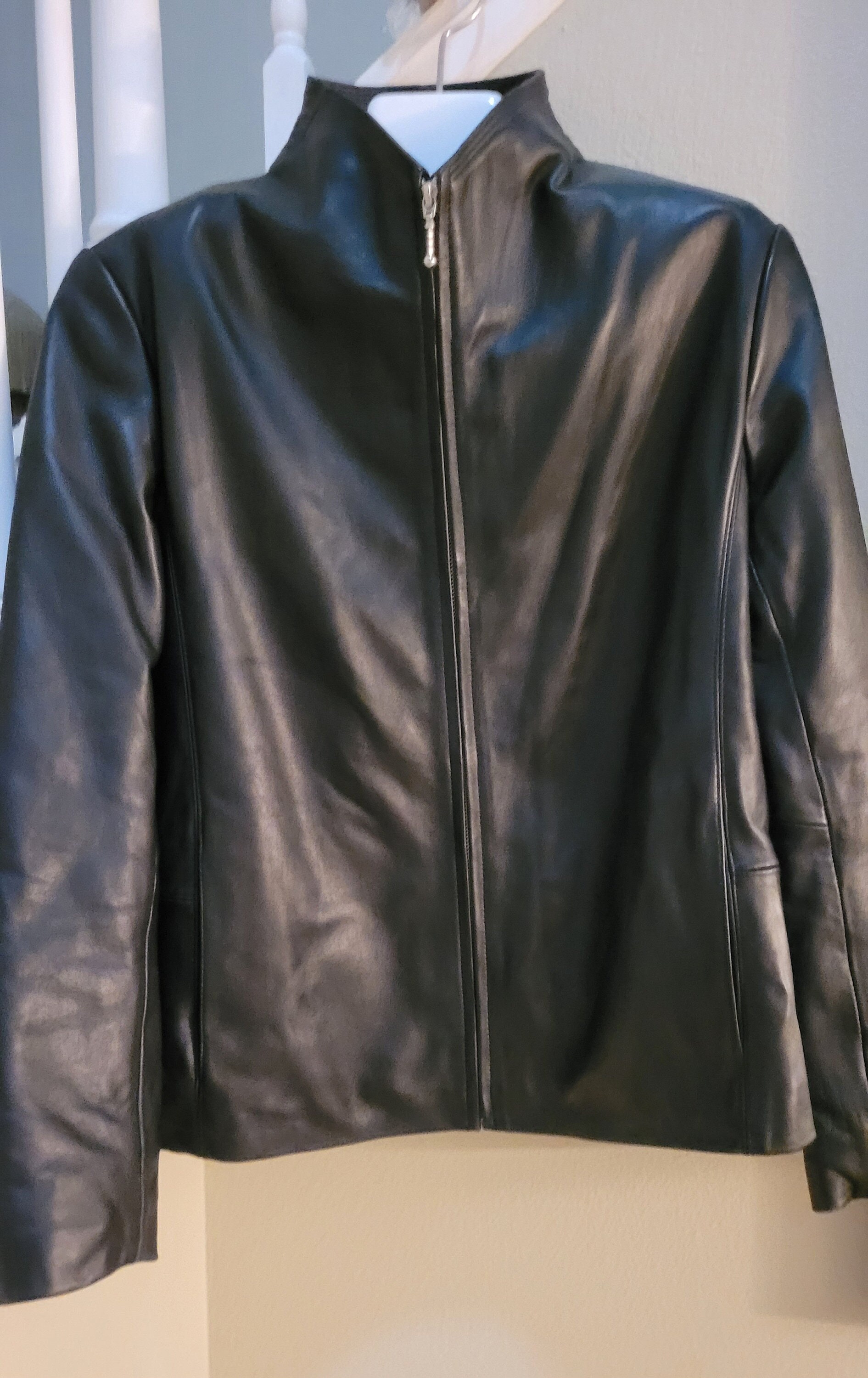 Tiboa leather jacket store
