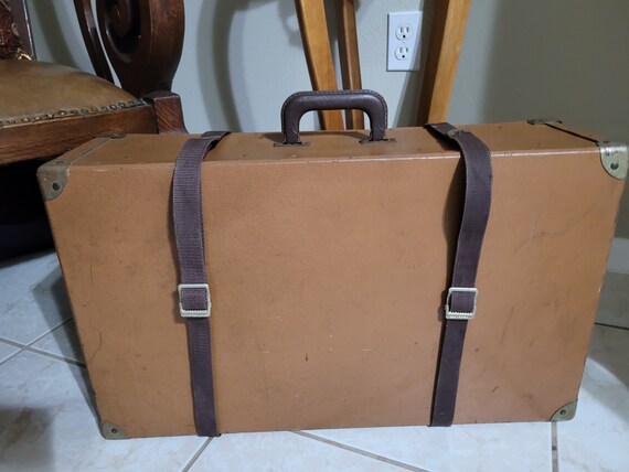 Vintage 1930 Super RARE Treatet Cardboard Travel … - image 3