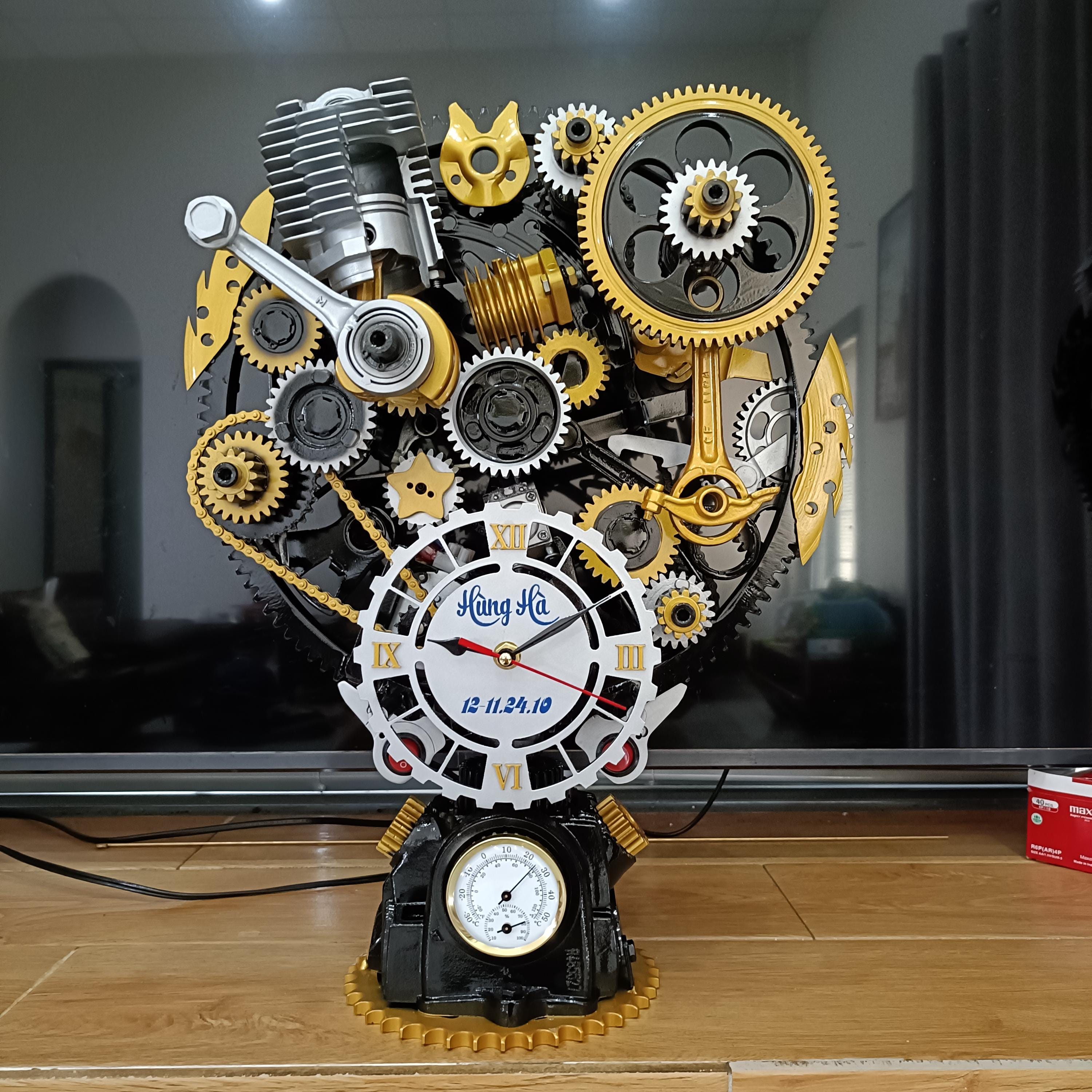Mechanical Gear Desk Clock – Industrial Steampunk Metal Table Decor ...