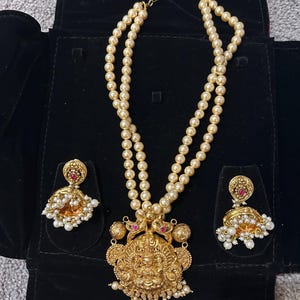 Assorted silver jewelry collection