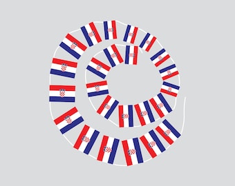 Banderas y guirnaldas de cuerda atadas a mano de Croacia