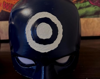 Custom Bullseye Cowl, Made to Fit Head