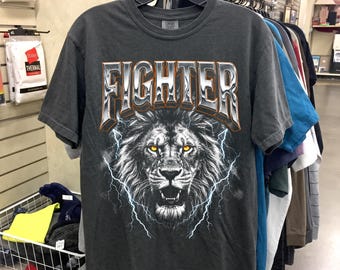 Fighter Chrome Lion Tee - Y2K Metallic Streetwear Graphic T-Shirt Gift