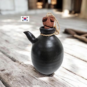 Handmade Korean Onggi Jangseung Flask | Ancient Guardian Travel Bottle | Icheon — YEJO