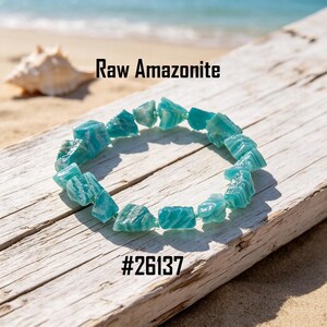 Pulseira elástica com lascas de amazonita bruta, pulseira de pedra natural azul-esverdeada irregular, joia artesanal com pedras preciosas para cura.
