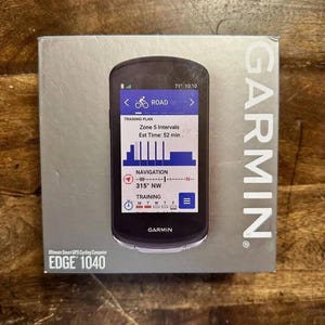 Garmin Edge 1040 – GPS Bike Computer with Precision Navigation, Long Battery Life & Advanced Performance Metrics