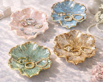 Plato minimalista de cerámica para anillos, bandeja para joyas (anillos, pendientes, joyero), decoración de tocador, regalo para ella, soporte para joyas de damas de honor.