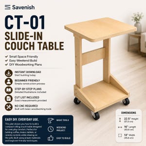 Puede incluir: Una mesa auxiliar de madera clara para sofá con cuatro ruedas. La imagen muestra texto para los planos de carpintería Savenish CT-01 Slide-In Couch Table, incluyendo dimensiones de 57,2 cm de alto, 40,6 cm de largo y 35,6 cm de ancho.