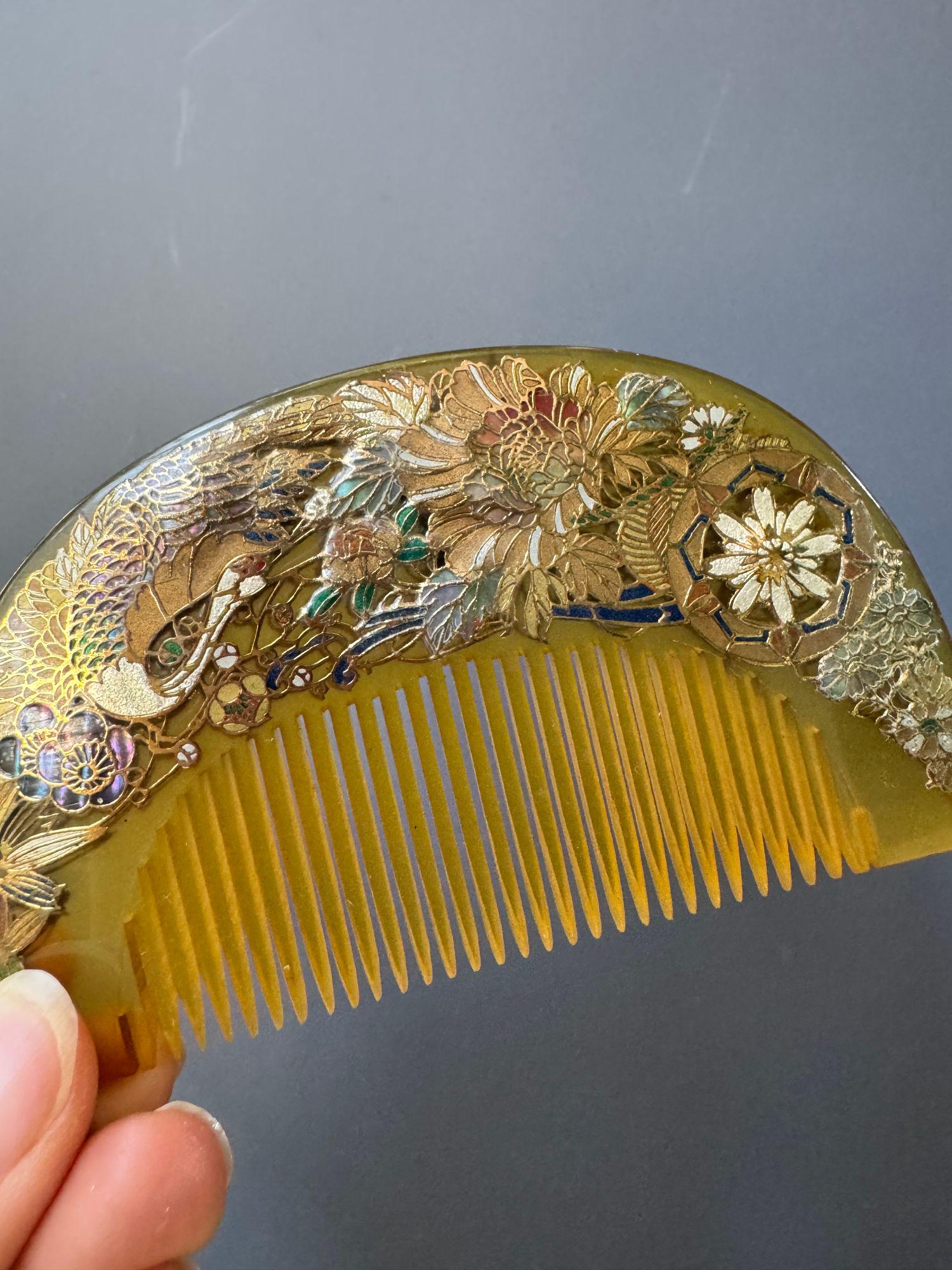 Art Deco Japanese Floral Lacquer shell MOP Hair Comb & Stick Set GS616 Soft Sided Rolling Makeup Train Case Cosmetic Organizer main image 3